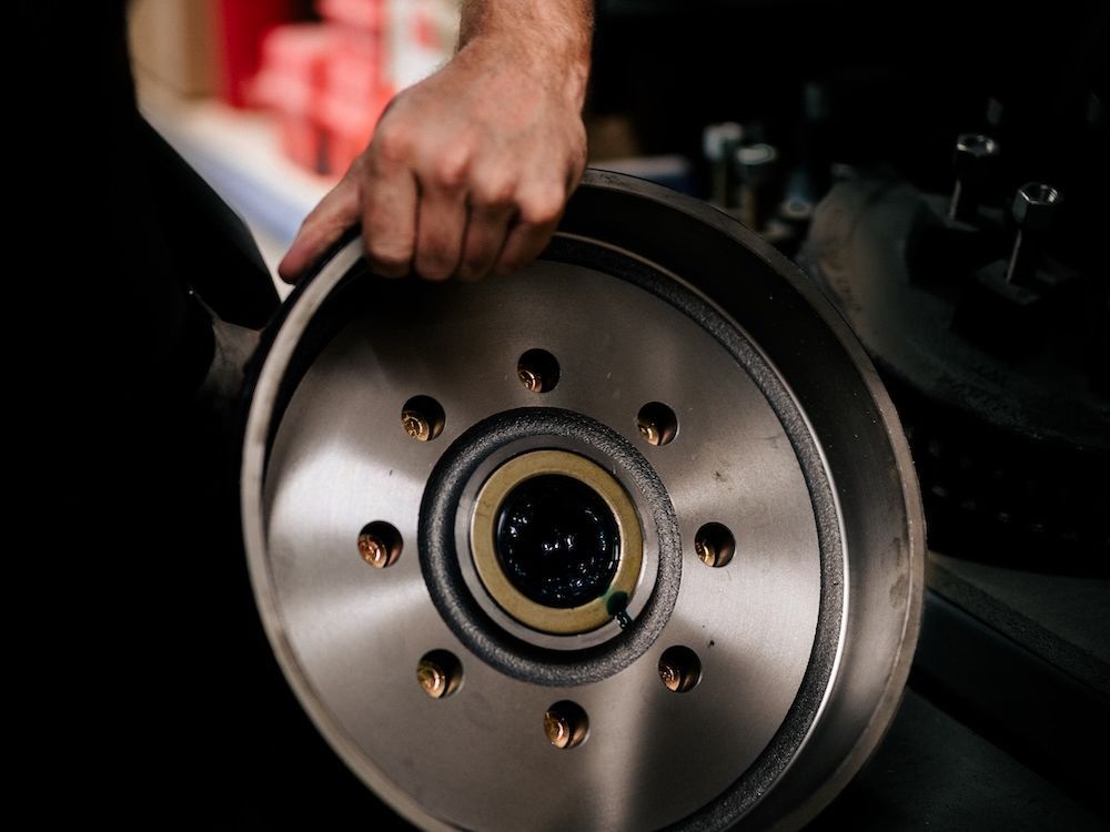 Wheel-end detail during alignment and tire-wear diagnosis at Mach 6