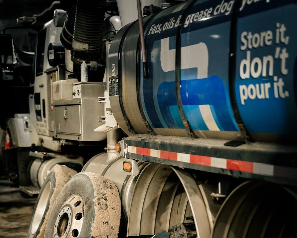 Close-up of the FOG (fats, oils and grease) collection truck serviced at Mach 6