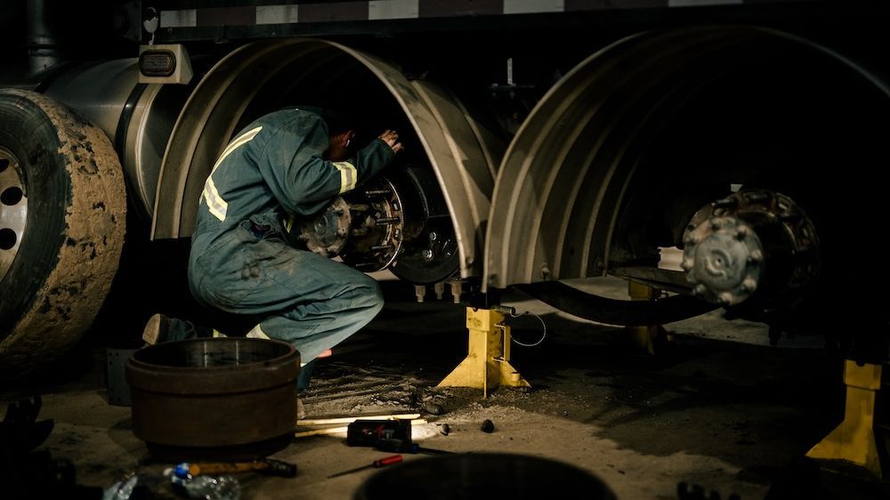 Heavy-duty wheel ends being serviced at Mach 6
